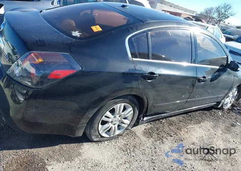2011 Nissan Altima 2.5 S z USA, uszkodzony, nr VIN 1N4AL2AP7BC157728